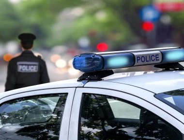Eκρηξη στο Τέξας στην αποθήκη γραφείων της FedEx (upd)